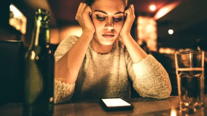 परेशान लड़की