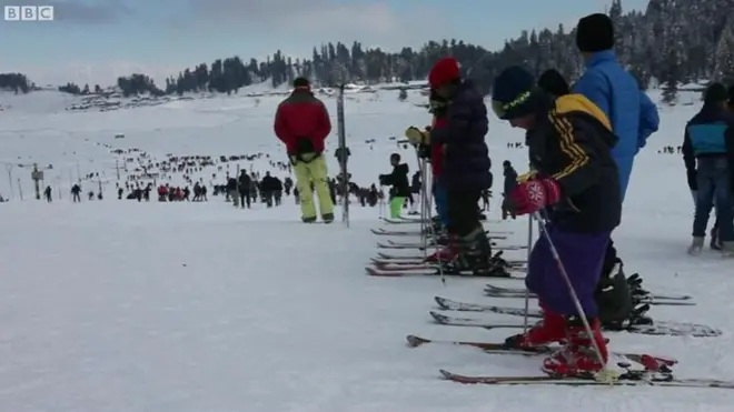 కశ్మీర్ మంచు