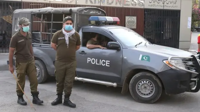 اسلام اباد پولیس