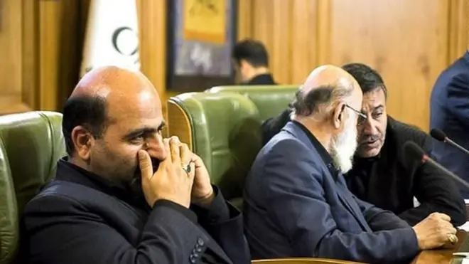 اظهارنظرهای جداگانه نماینده شورای شهر تهران، یک وجه مشترک قابل تامل دارند و آن، اشارات پی در پی به زنان به عنوان "موضوع تجاوز جنسی" است.