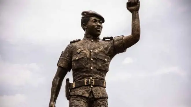 ኣብ ዝሓለፈ ዓመት፡ ኣብቲ ዝተቐንጸለሉ፡ ኣብ ርእሰከተማ ኡጋዱጉ ዝርከብ ቦታ፡ ንኽብሩ ብምስሉ ሓወልቲ ተሰሪሑሉ ይርከብ