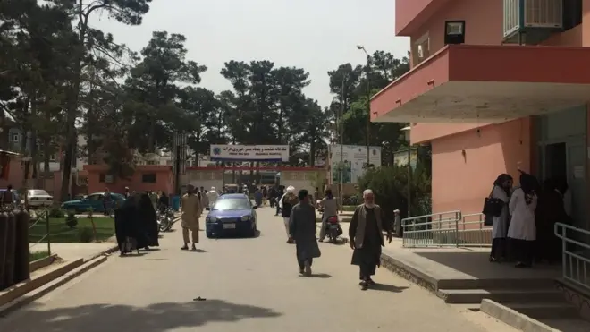 ډاکټران وایي لږ شمېر داسې کسان هم لیدل کېږي چې د ځانوژنې قصد نه لري