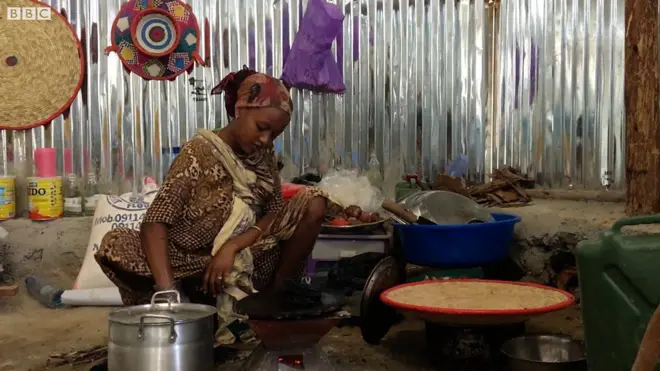 Dubartii ittoo tolchitu.