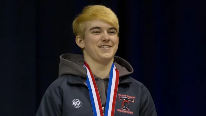 Mack Beggs con su medalla