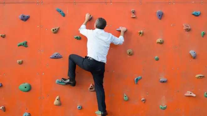 Kebanyakan orang mendeskripsikan mereka sebagai sosok yang ambisius dan menyenangi persaingan.