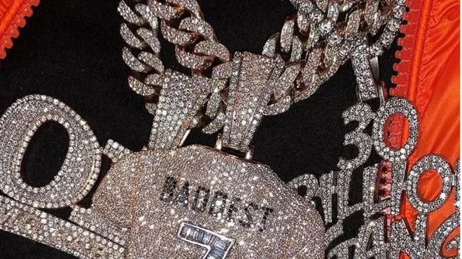 Goolu ọ̀run ti wọn fi se ẹbun fun Davido