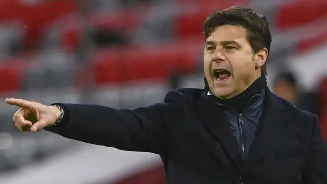 Mkufunzi wa PSG Mauricio Pochettino anayenyatiwa na Manchester United