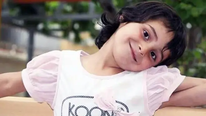 شاوخوا څلور میاشتې وړاندې په کابل کې یوه کوچنۍ نجلۍ مهسا لومړی وتښتول شوه او بیا یې جسد پیدا شو.