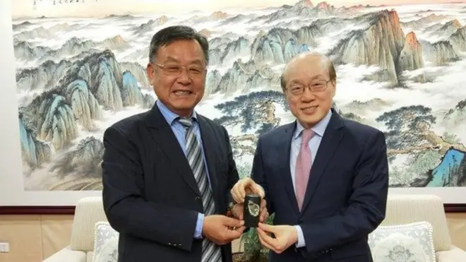 賴峰偉和劉結一