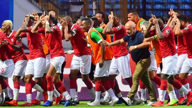 Les Baréas de Madagascar célèbrent leur deuxième but, face aux Super Eagles du Nigeria.