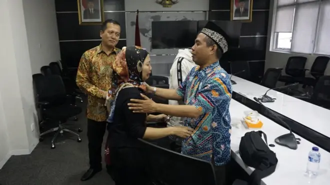 Siti Nurhidayah dipertemukan dengan keluarga.