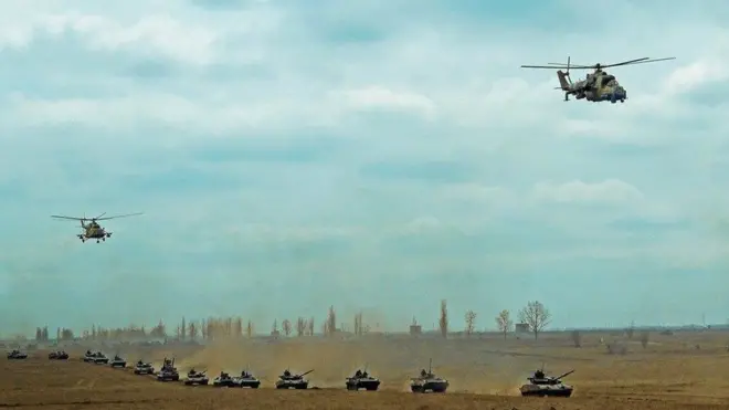 Автори дослідження враховували 50 факторів, наприклад, кількість придатного до служби населення, кількість танків, бюджет на оборону