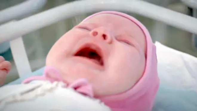 Немовлята перебувають у готелі