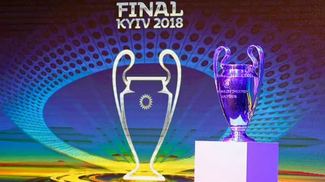 Le trophée de la Ligue des Champions.