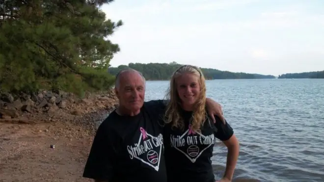 Douglas Parkhurst (kiri) tewas dalam insiden tabrak lari yang terjadi pekan lalu - 50 tahun setelah ia terlibat peristiwa tabrak lari yang juga menewaskan seorang gadis cilik.