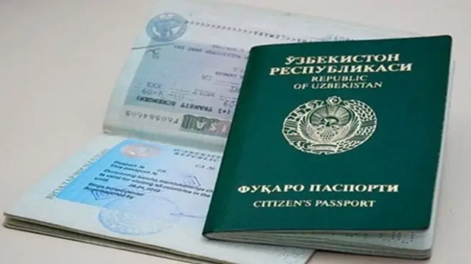 Ўзбекистон фуқароси паспорти ва чиқиш визаси стикери
