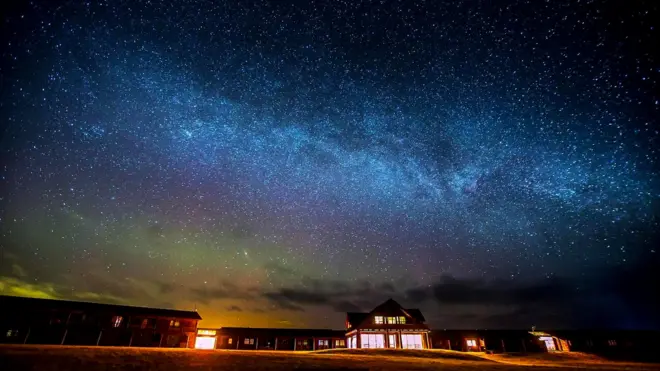 Россыпь звезд в небе Исландии
