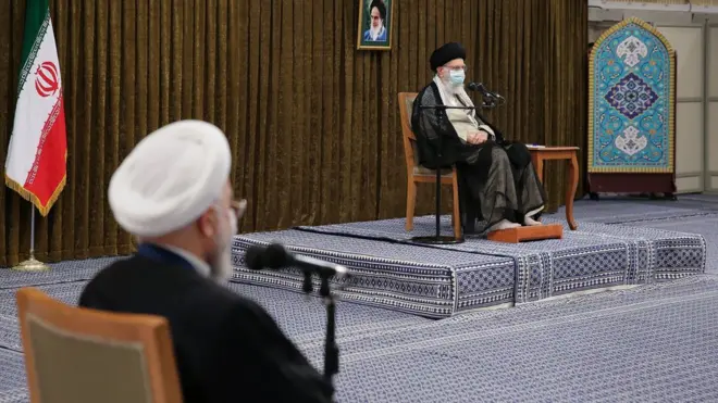 خامنه‌ای روحانی