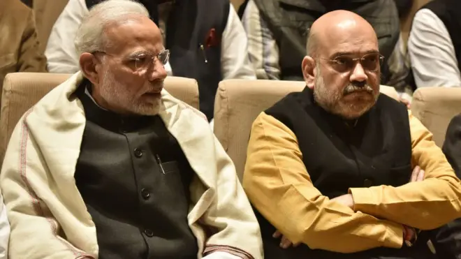 નરેન્દ્ર મોદી સાથે અમિત શાહ