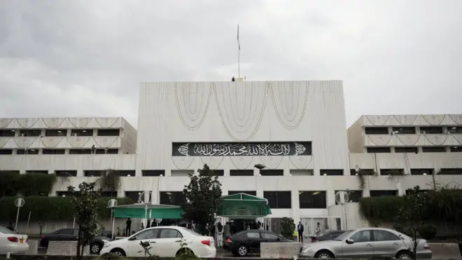 اسمبلی میں شور ہونے پر سپیکر نے خاموش رہنے کا حکم دیا تھا