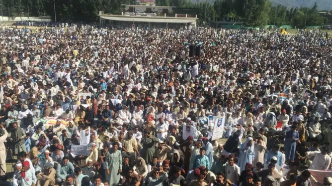 یہ جلسہ سوات کی تحصیل کبل کے ایک میدان میں منعقد کیا جا رہا ہے