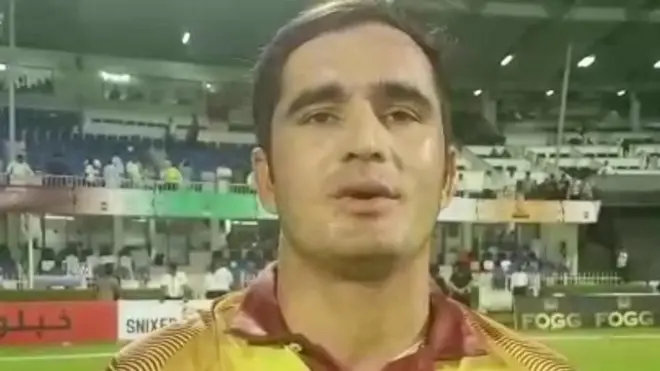 د کندهار په لوبډلې کې ورو توپ اچوونکى حمزه هوتک وايي اوس يې د توپ اچونې تر څنګ پر توپ وهنې هم کار کړى دى.