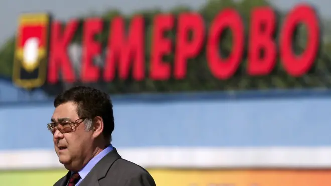 Тулеев бессменно возглавляет Кемерово с начала 1990-х гг.