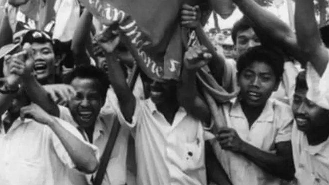 กลุ่มนักศึกษามุสลิมในกรุงจาการ์ตา เรียกร้องให้ยุบเลิกองค์กรฝ่ายคอมมิวนิสต์เมื่อปี 1965