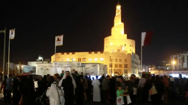 تقول منظمة العفو إن آلافا من الأشخاص قد تتضرر حياتهم من جراء الإجراءات المتخذة