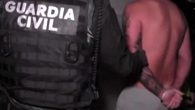 الإمارات تشارك في تفكيك شبكة دولية للكوكايين