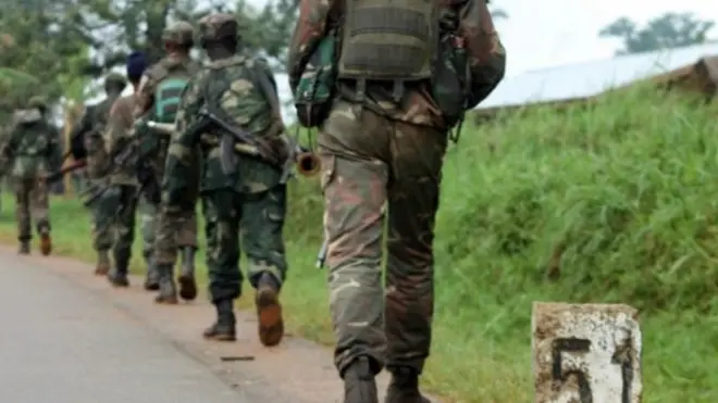 Lambert Mende a confirmé que "l'armée mène des opérations dans cette zone