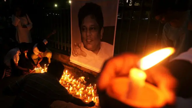 සන්ඩේ ලීඩර් කර්තෘ මාධ්‍යවේදී ලසන්ත වික්‍රමතුංග ඝාතනය