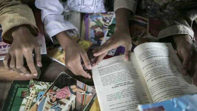 Budaya literasi Indonesia semakin membaik selama lima tahun terakhir, dengan jumlah judul buku sebanyak 63.000 pada 2016.