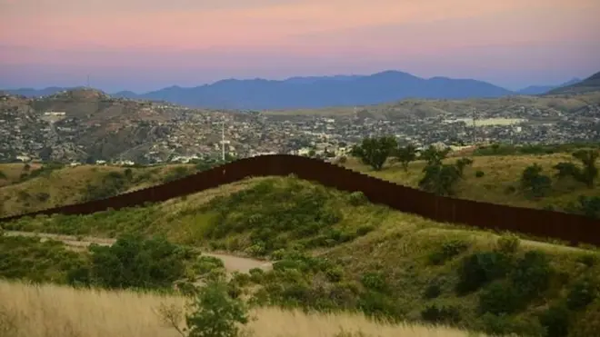 Ukuta utakaojengwa katika mpaka wa Marekani na Mexico