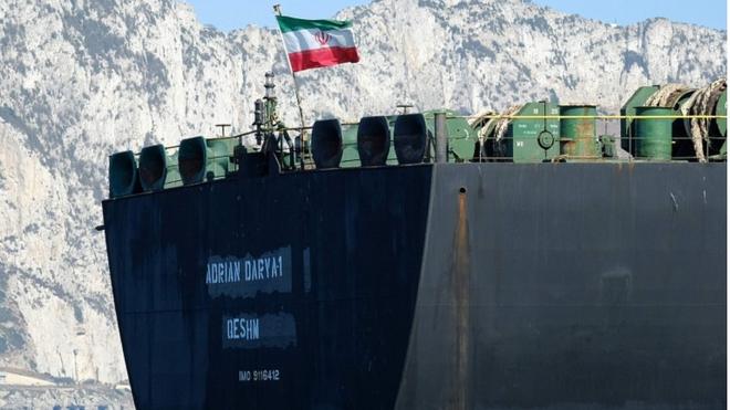 An Iranian flag flutters on board the Adrian Darya oil tanker, formerly known as Grace 1, off the coast of Gibraltar on August 18, 2019