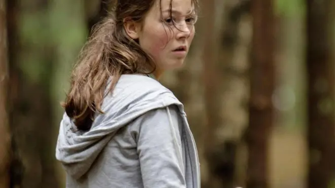 أحد مشاهد فيلم "يو - 22 يوليو" الذي يتناول قصة قتل جماعي وقعت منذ بضع سنوات في النرويج