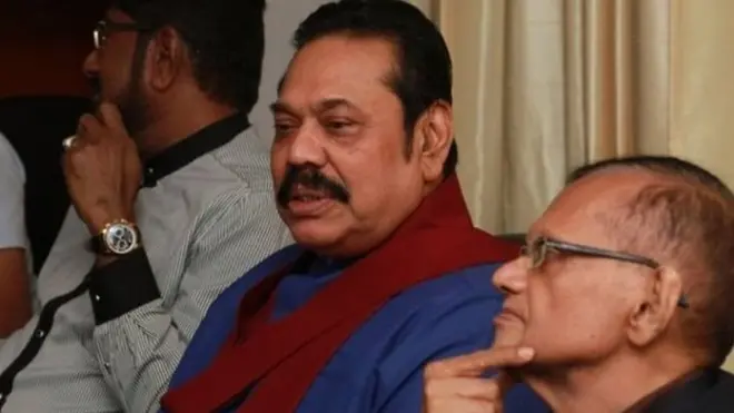 මහින්ද රාජපක්ෂ, ජීඑල් පීරිස් සහ කෙහෙළිය රඹුක්වැල්ල