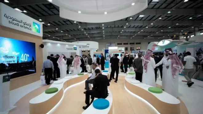 السعودية تسعى لاستقطاب شركات التكنولوجيا العالمية