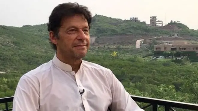 عمران خان نے کہا کہ وہ ہمیشہ سے روایتی سیاست کی مخالفت کرتے رہے ہیں، روایتی سیاستدانوں کی نہیں