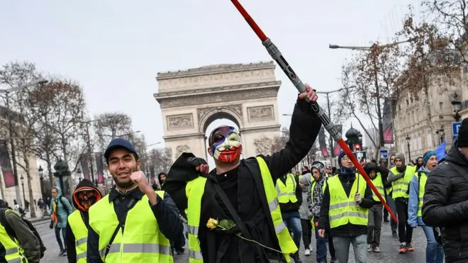 تواصلت الاحتجاجات للأسبوع الخامس على التوالي