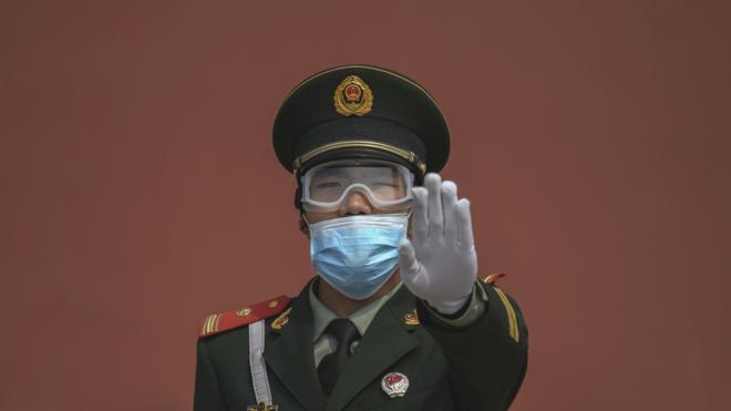 شرطي صيني