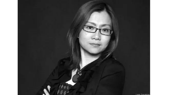 Shandra Woworuntu baru menyadari terjerumus dalam prostitusi tak lama setelah mendarat di Amerika Serikat