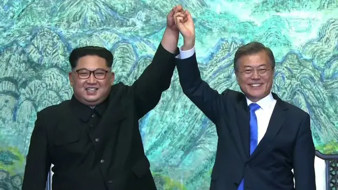 Ким Чен Ын и Мун Чжэ Ин.