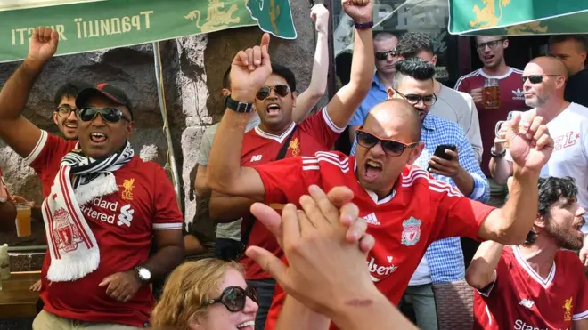 Un millier de supporters des Reds risque de manquer la finale à Kiev.