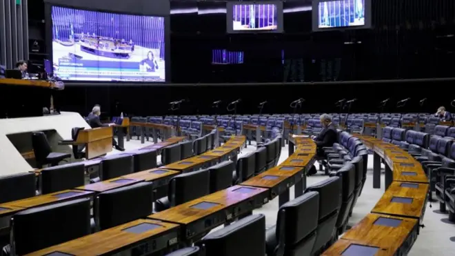 Câmara aprovou o texto em votação por videoconferência nesta segunda-feira