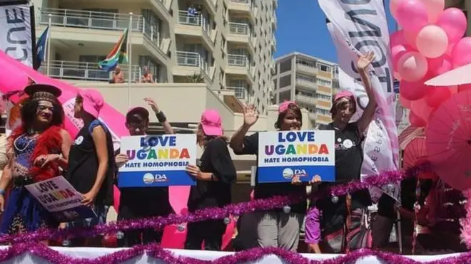 Hatua ya Uganda kuzuia haki za wapenzi wa jinsia moja imezua hisia kali duniani