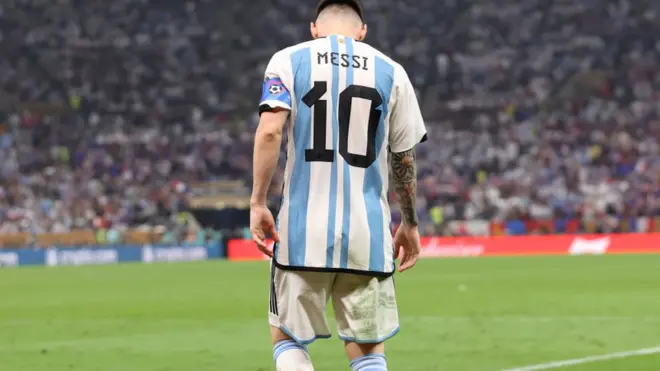 La camiseta con el número 10 de Messi