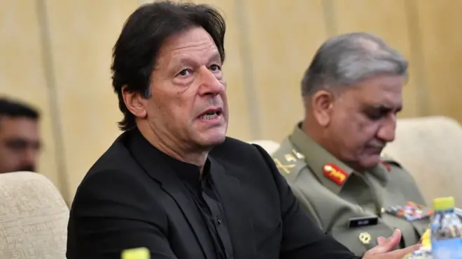 इमरान ख़ान