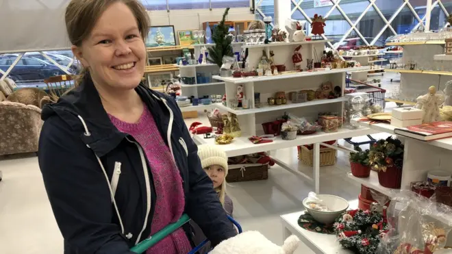 Kati Rossi was looking for a second-hand bookshelf