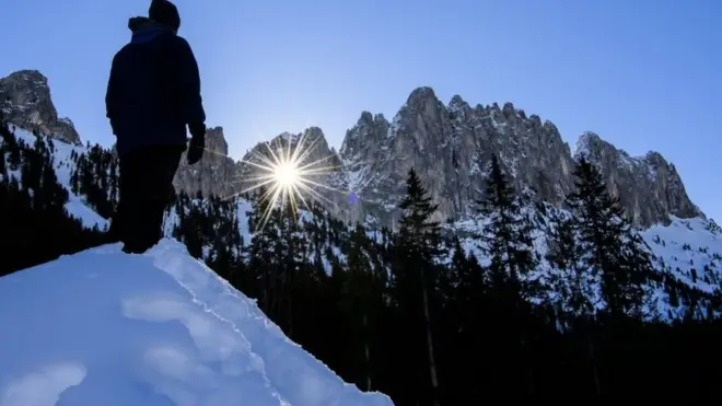 دنیا بھر میں کوہ پیمائی کی مہمات کے دوران اگر کبھی ریسکیو کی ضرورت پڑے تو اس کے پیسے ادا کیے جاتے ہیں